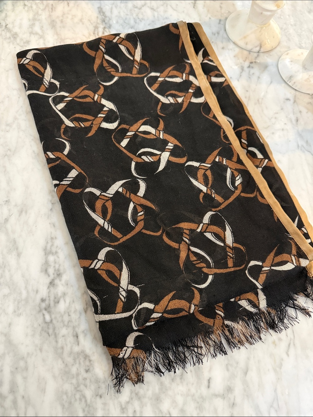 Vintage Banana republic Black & Brown Chain Print Women's Scarf